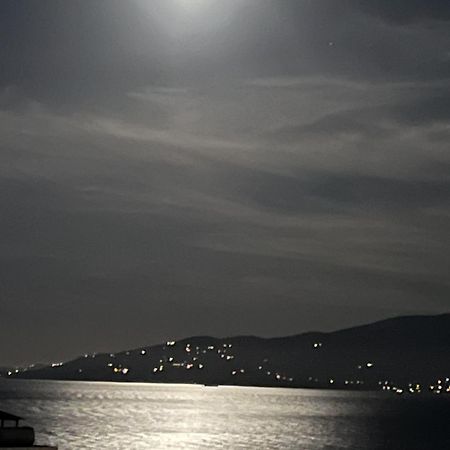 Bluemoon Suites Sarande Exterior photo
