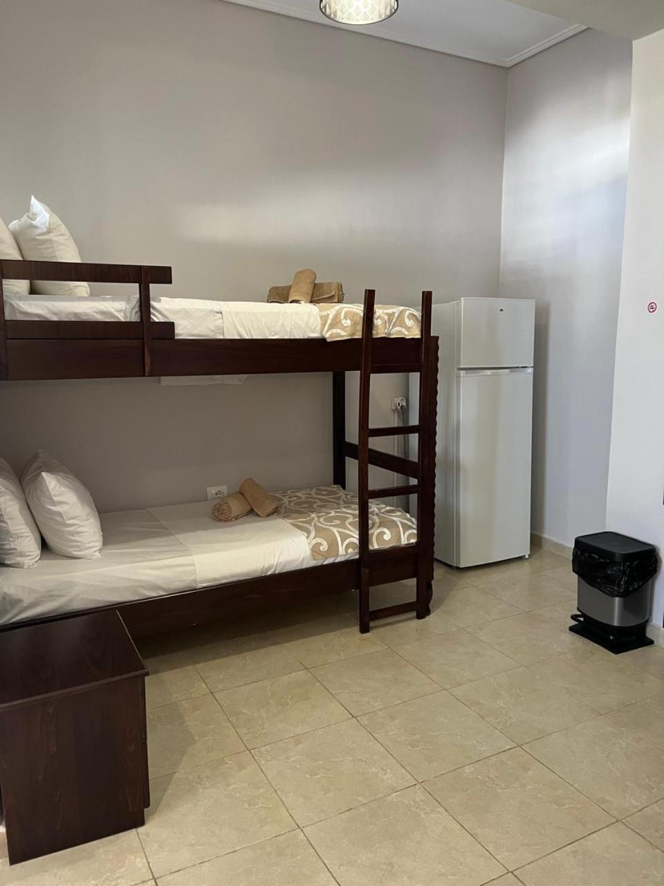 Bluemoon Suites Sarande Exterior photo