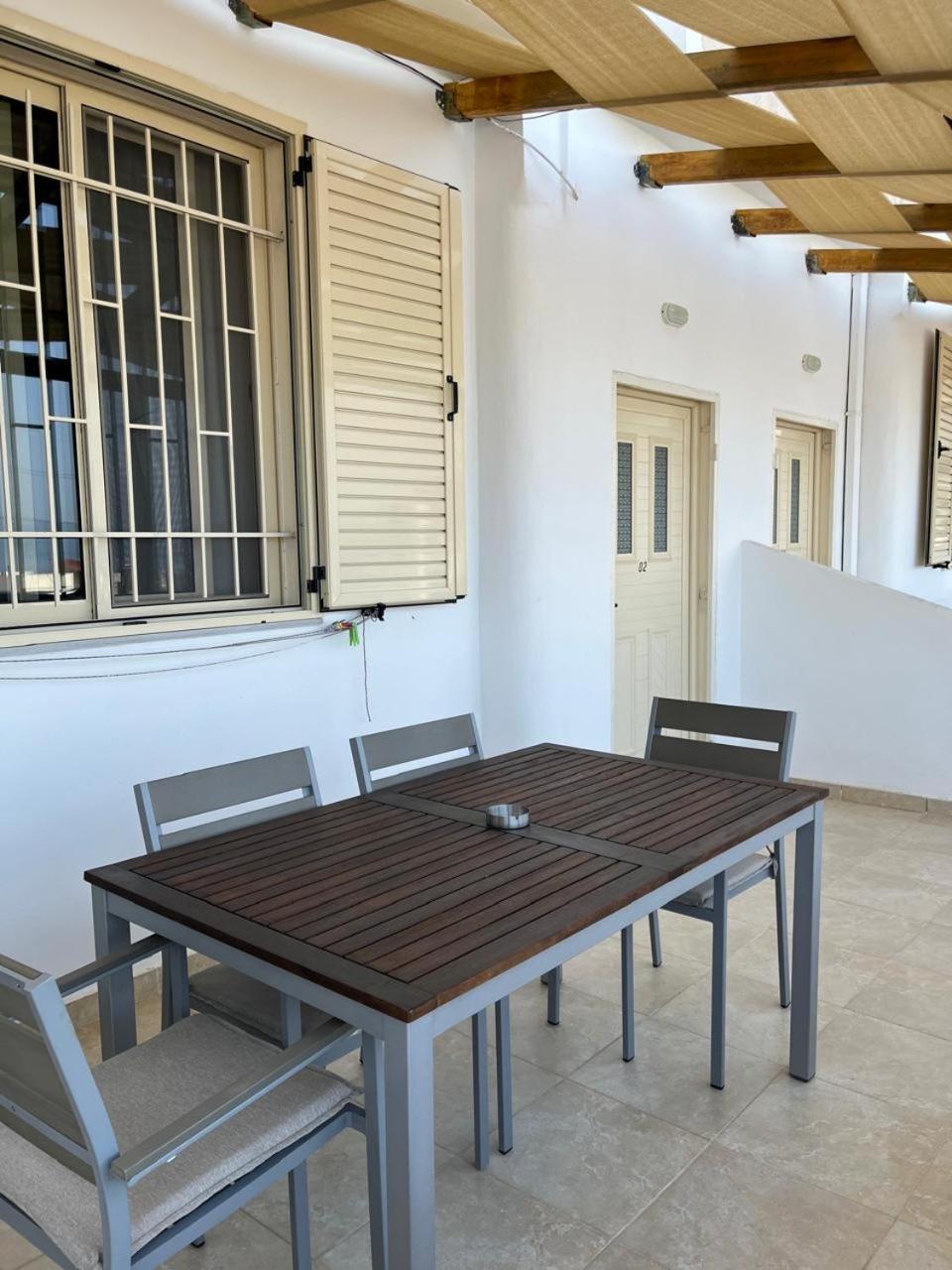 Bluemoon Suites Sarande Exterior photo