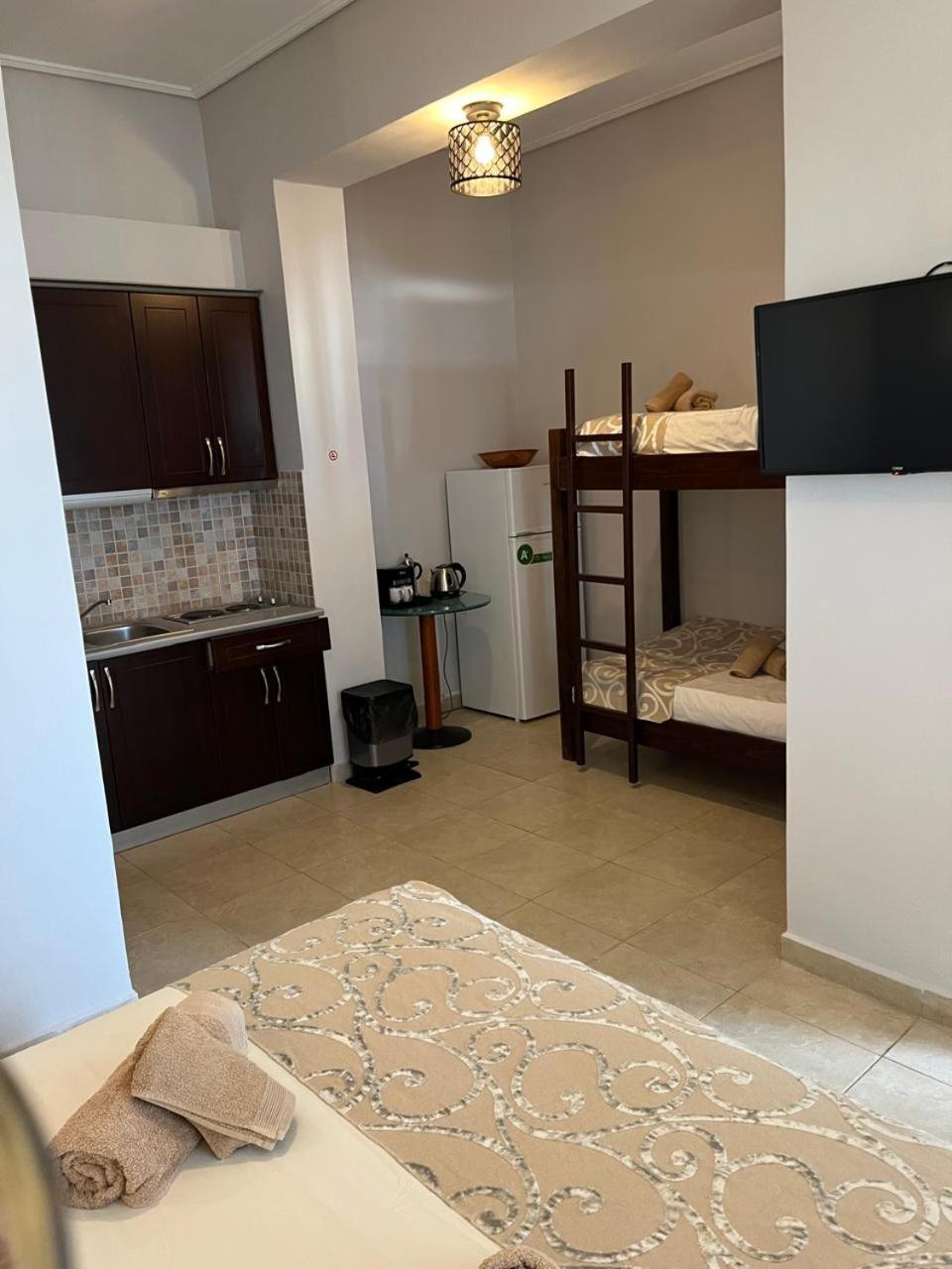 Bluemoon Suites Sarande Exterior photo